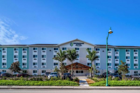 WoodSpring Suites Naples West, Naples